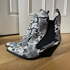 Zara Black and White Pointed Toe Snake Print Cowboy Ankle Boots